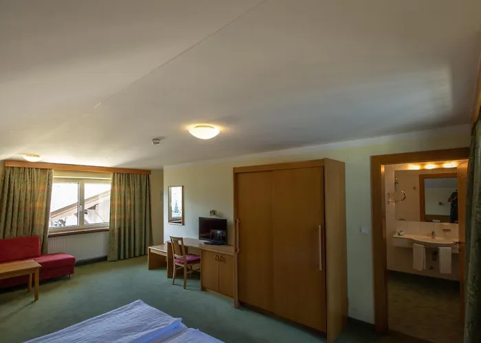 ホテル Schachtnerhof ヴェルグル